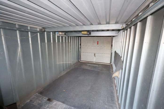 Foto 26 von 45 — Reihenhaus, Garage