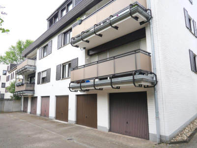 Foto 20 von 36 — Garage, Eigentumswohnung (3 bis 4 Zimmer)