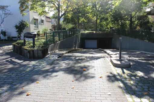 Foto 15 von 18 — Kfz-Stellplatz (Tiefgarage), Eigentumswohnung (3 bis 4 Zimmer)