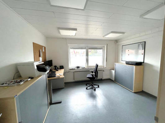 Foto 9 von 47 — gewerblich genutztes Grundstück, gewerblich genutztes Grundstück, gewerblich genutztes Grundstück, gewerblich genutztes Grundstück