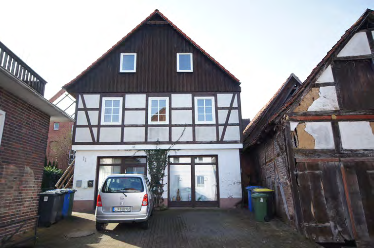 Foto 2 von 22 — Mehrfamilienhaus