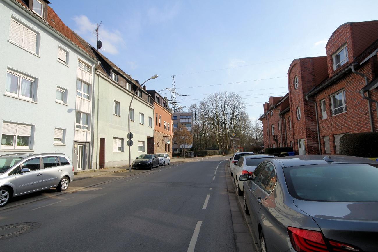 Foto 3 von 54 — Mehrfamilienhaus
