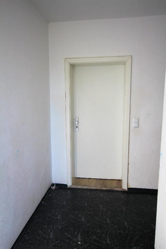 Foto 19 von 25 — Kfz-Stellplatz, Eigentumswohnung (1 bis 2 Zimmer)
