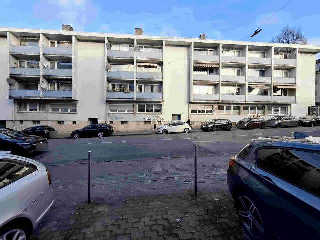 Foto 1 von 6 — Eigentumswohnung (1 bis 2 Zimmer)
