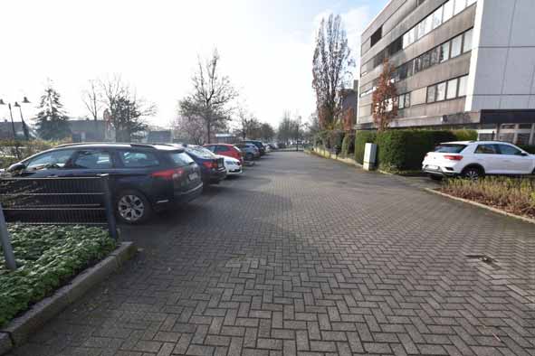 Foto 4 von 4 — Gewerbeeinheit (z.B. Laden, Büro)