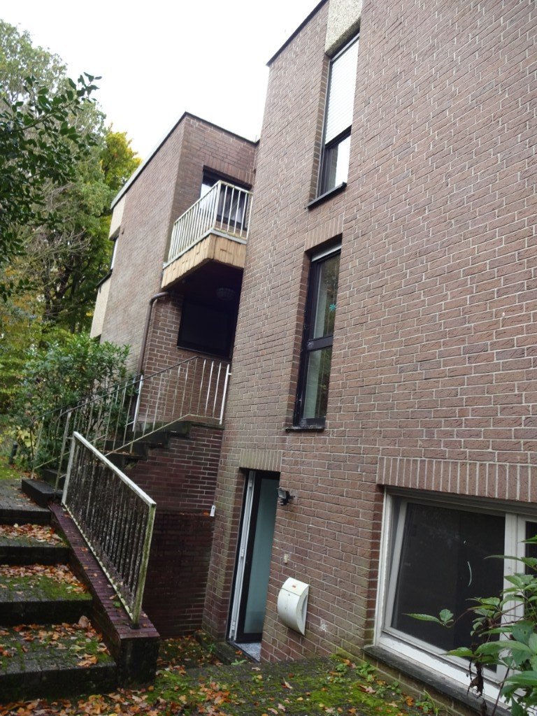Foto 11 von 12 — sonstiges Teileigentum (z.B. Keller, Hobbyraum), Kfz-Stellplatz, Garage, Eigentumswohnung (3 bis 4 Zimmer), Garage, zwei Wohnungen, sonstiges Teileigentum (Abstellräume)