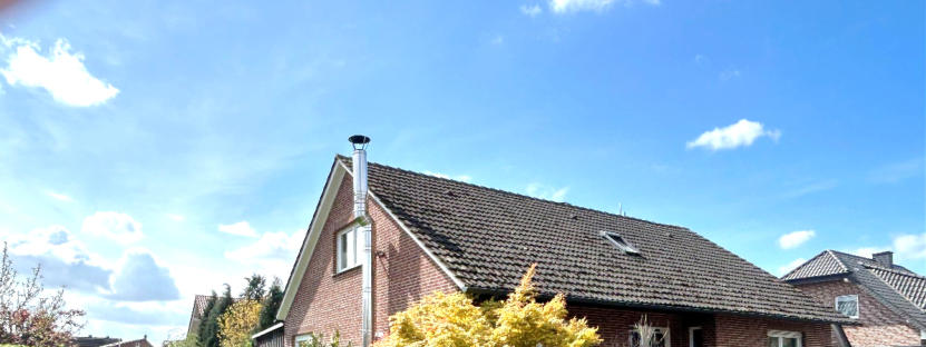 Foto 7 von 10 — Garage, Einfamilienhaus