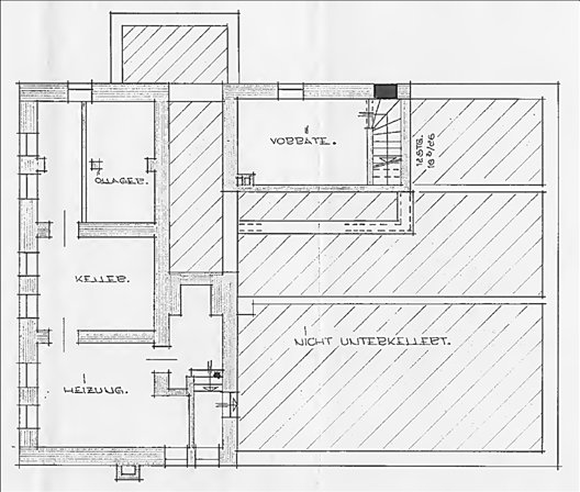 Foto 3 von 4 — Mehrfamilienhaus, Gartenland- und Forstflurstücke, Gartenland und Forstflurstücke