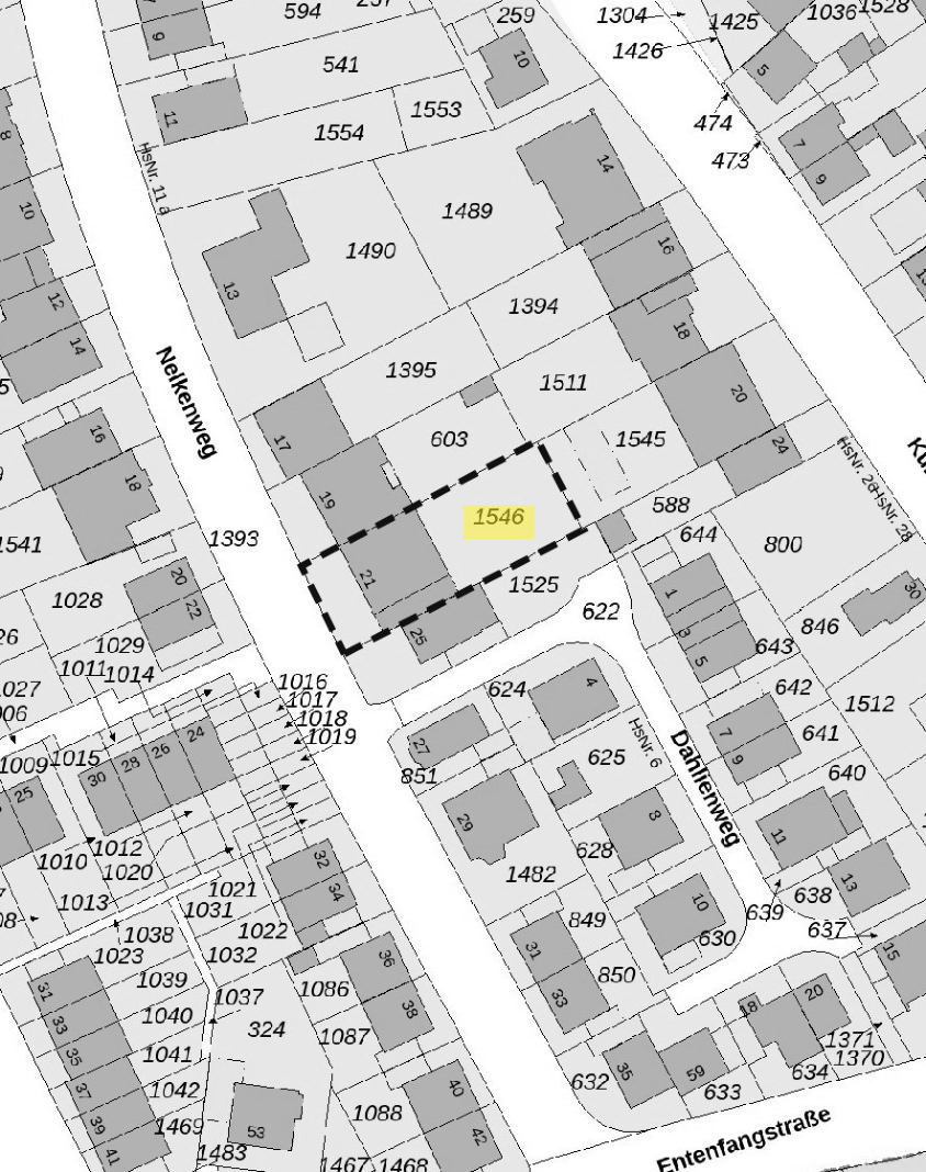 Foto 3 von 3 — Kfz-Stellplatz, Mehrfamilienhaus