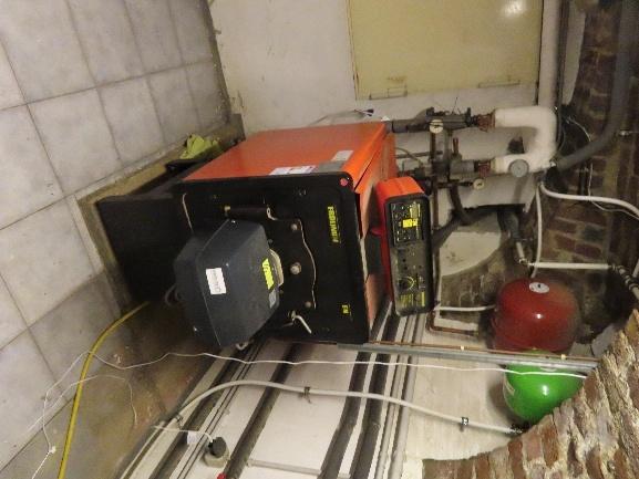 Foto 5 von 36 — Garage, Einfamilienhaus