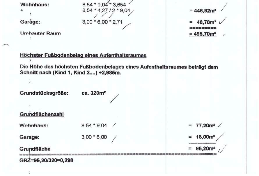 Foto 25 von 31 — Einfamilienhaus, Carport