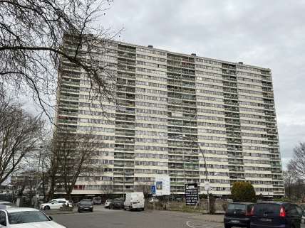 Foto 2 von 5 — Eigentumswohnung (1 bis 2 Zimmer)