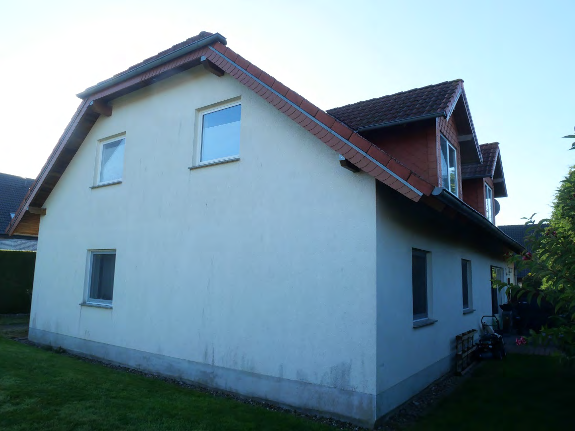 Foto 2 von 12 — Kfz-Stellplatz, Eigentumswohnung (3 bis 4 Zimmer)