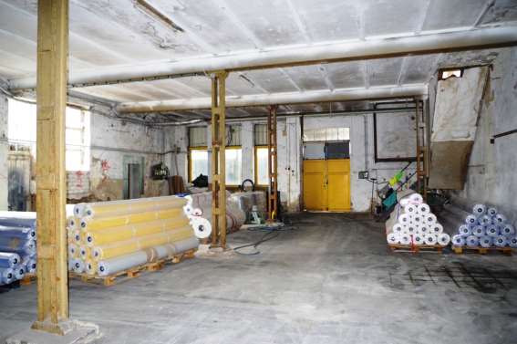 Foto 22 von 38 — gewerblich genutztes Grundstück