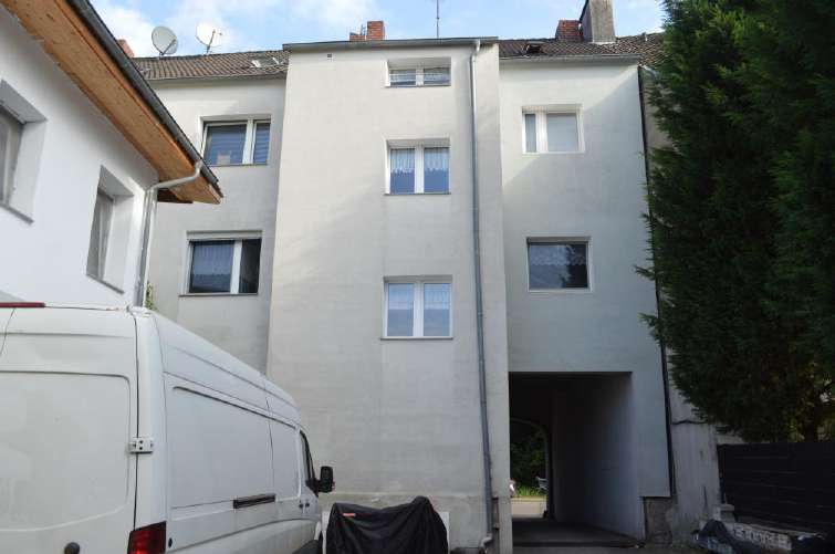 Foto 6 von 10 — Mehrfamilienhaus