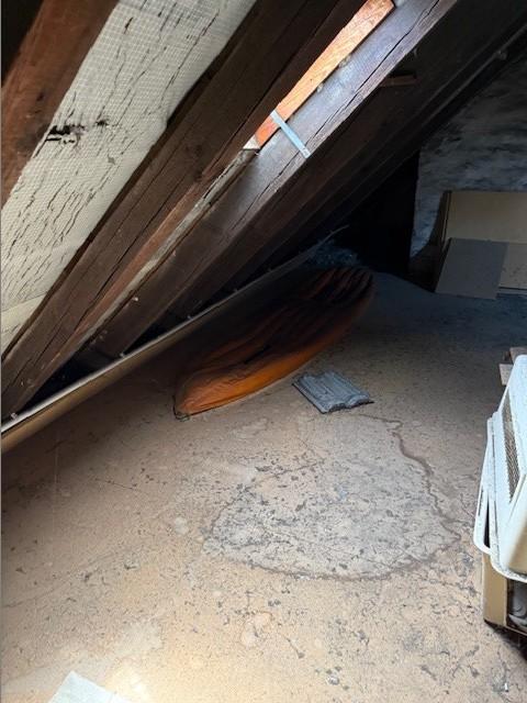 Foto 11 von 25 — Garage, Einfamilienhaus, Doppelhaushälfte