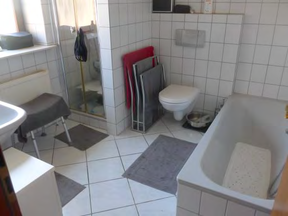 Foto 7 von 22 — Garage, Einfamilienhaus