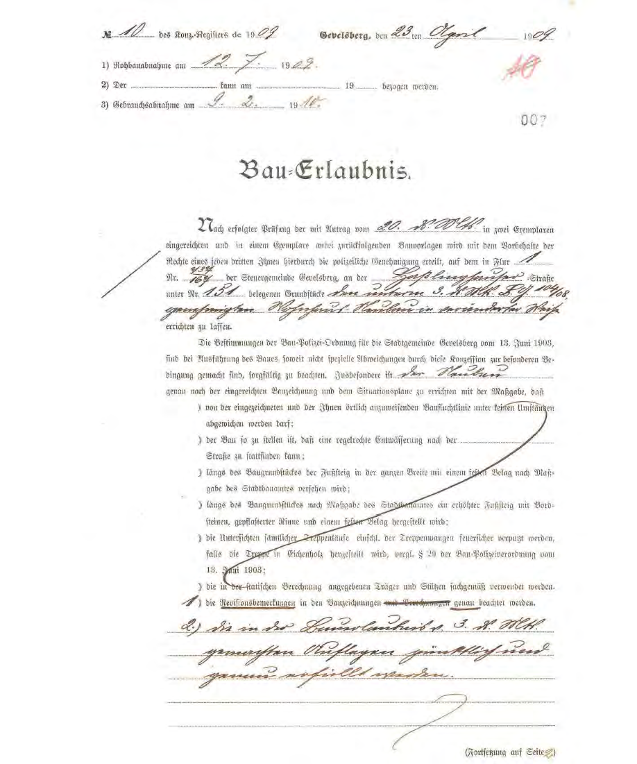 Foto 13 von 32 — Mehrfamilienhaus, Verkehrsfläche