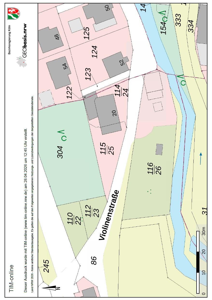 Foto 10 von 10 — unbebautes Grundstück, Garage, Mehrfamilienhaus, zwei Garagen mit Werkstatt