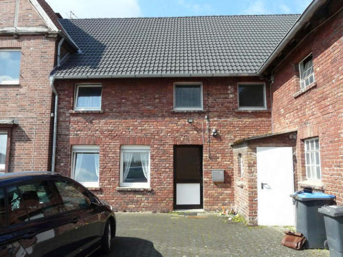 Foto 2 von 19 — Zweifamilienhaus, land- und forstwirtschaftlich genutztes Grundstück, Gewerbeeinheit (z.B. Laden, Büro)