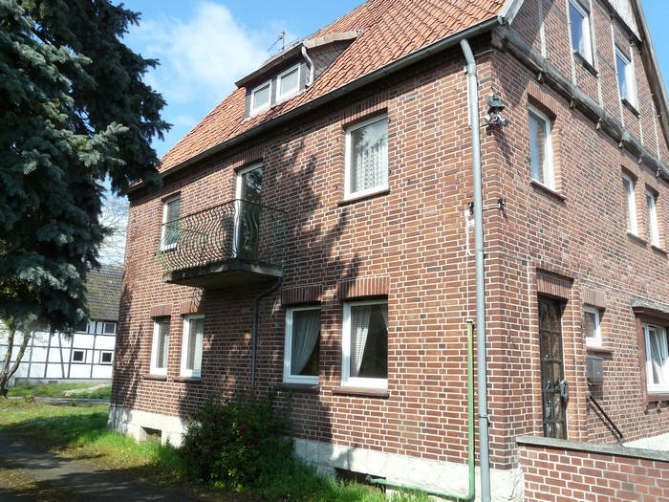 Foto 1 von 19 — Zweifamilienhaus, land- und forstwirtschaftlich genutztes Grundstück, Gewerbeeinheit (z.B. Laden, Büro)