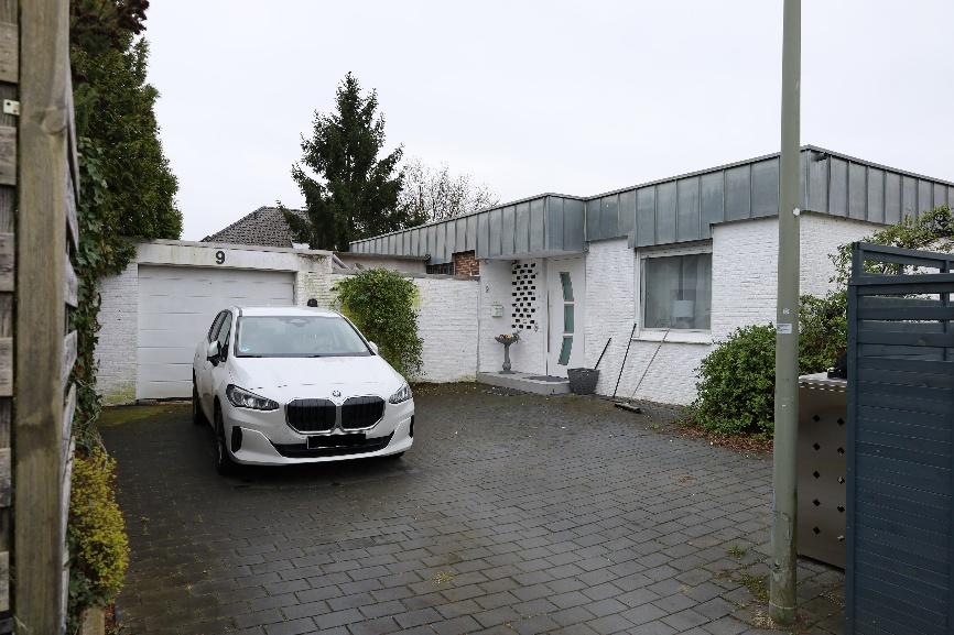 Foto 8 von 13 — unbebautes Grundstück, Sonstiges, Garage, Einfamilienhaus, Gartengrundstück