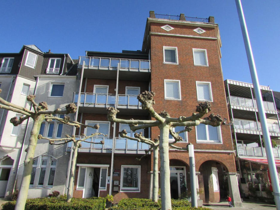 Foto 10 von 11 — Wohn-/Geschäftshaus