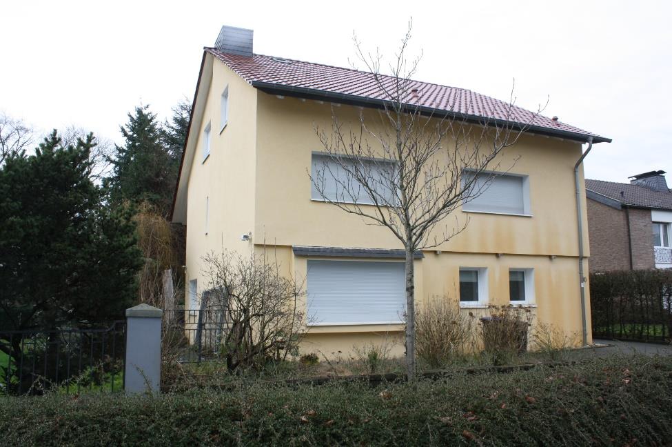 Foto 1 von 12 — Garage, Kfz-Stellplatz, Einfamilienhaus