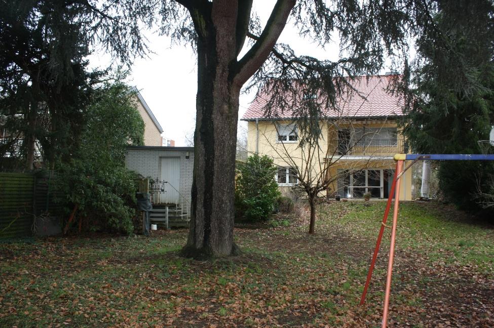 Foto 8 von 12 — Garage, Kfz-Stellplatz, Einfamilienhaus