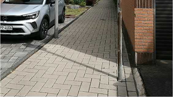 Foto 10 von 10 — Zweifamilienhaus