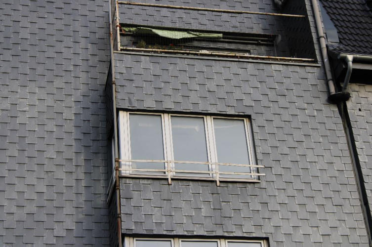 Foto 2 von 9 — Eigentumswohnung (3 bis 4 Zimmer), Sondernutzungsrecht an dem dieser Whg. gegenüberliegenden angrenzenden Dach-/Speicherraum