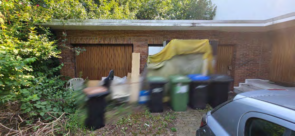 Foto 13 von 25 — Zweifamilienhaus, Garage