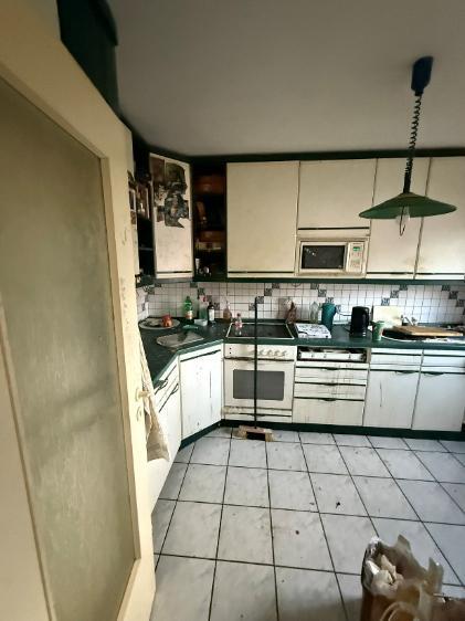 Foto 17 von 29 — Garage, Einfamilienhaus, Reihenhaus, Gemeinschaftsfläche, Garagenzufahrt