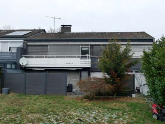 Foto 9 von 19 — Zweifamilienhaus