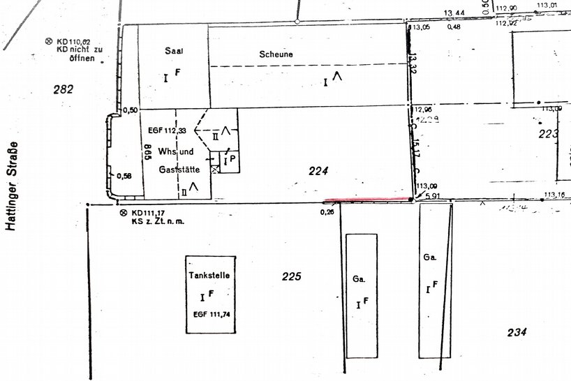 Foto 1 von 9 — Kfz-Stellplatz, Garage, Einfamilienhaus, Einfamilienhaus, einseitig angebaut, 2 Garagen, Stepllplatz