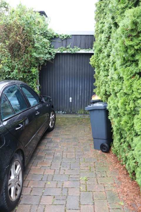 Foto 11 von 23 — Garage, Einfamilienhaus