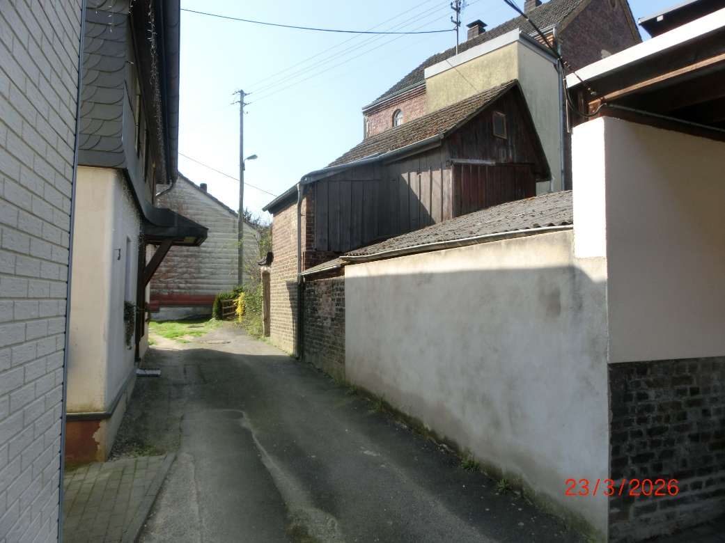 Foto 10 von 10 — Mehrfamilienhaus