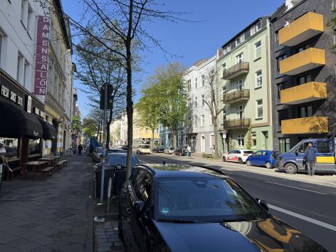 Foto 2 von 5 — Wohn-/Geschäftshaus