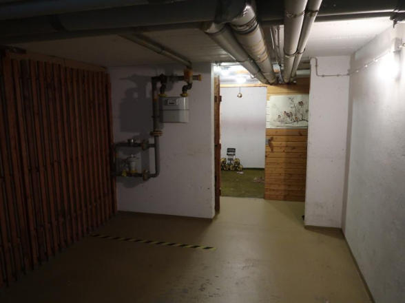 Foto 5 von 11 — Kfz-Stellplatz, Eigentumswohnung (3 bis 4 Zimmer), Kfz-Stellplatz, Eigentumswohnung (3 bis 4 Zimmer)