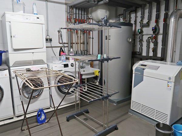 Foto 7 von 12 — Kfz-Stellplatz, Eigentumswohnung (3 bis 4 Zimmer)