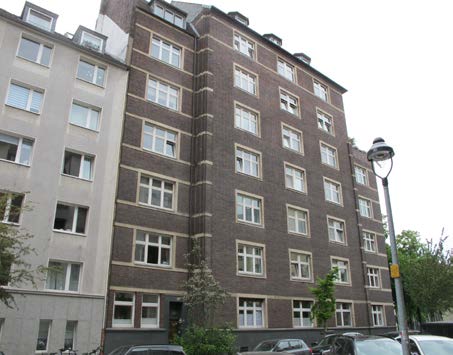 Foto 4 von 16 — Mehrfamilienhaus