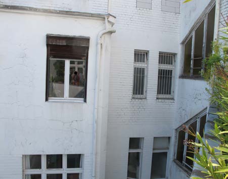 Foto 8 von 16 — Mehrfamilienhaus