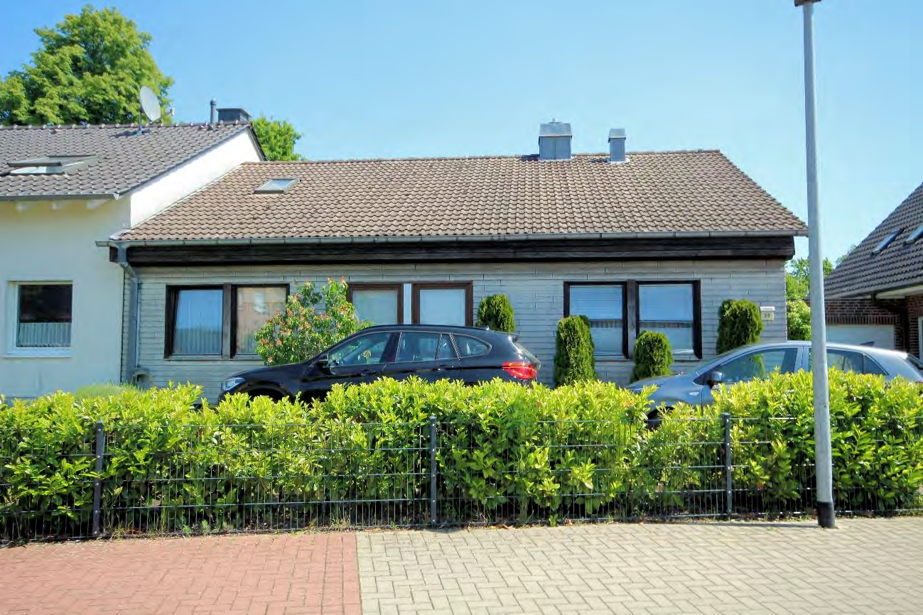 Foto 23 von 53 — Garage, Eigentumswohnung (ab 5 Zimmer), Wohnungseigentum in einem Einfamilienhaus