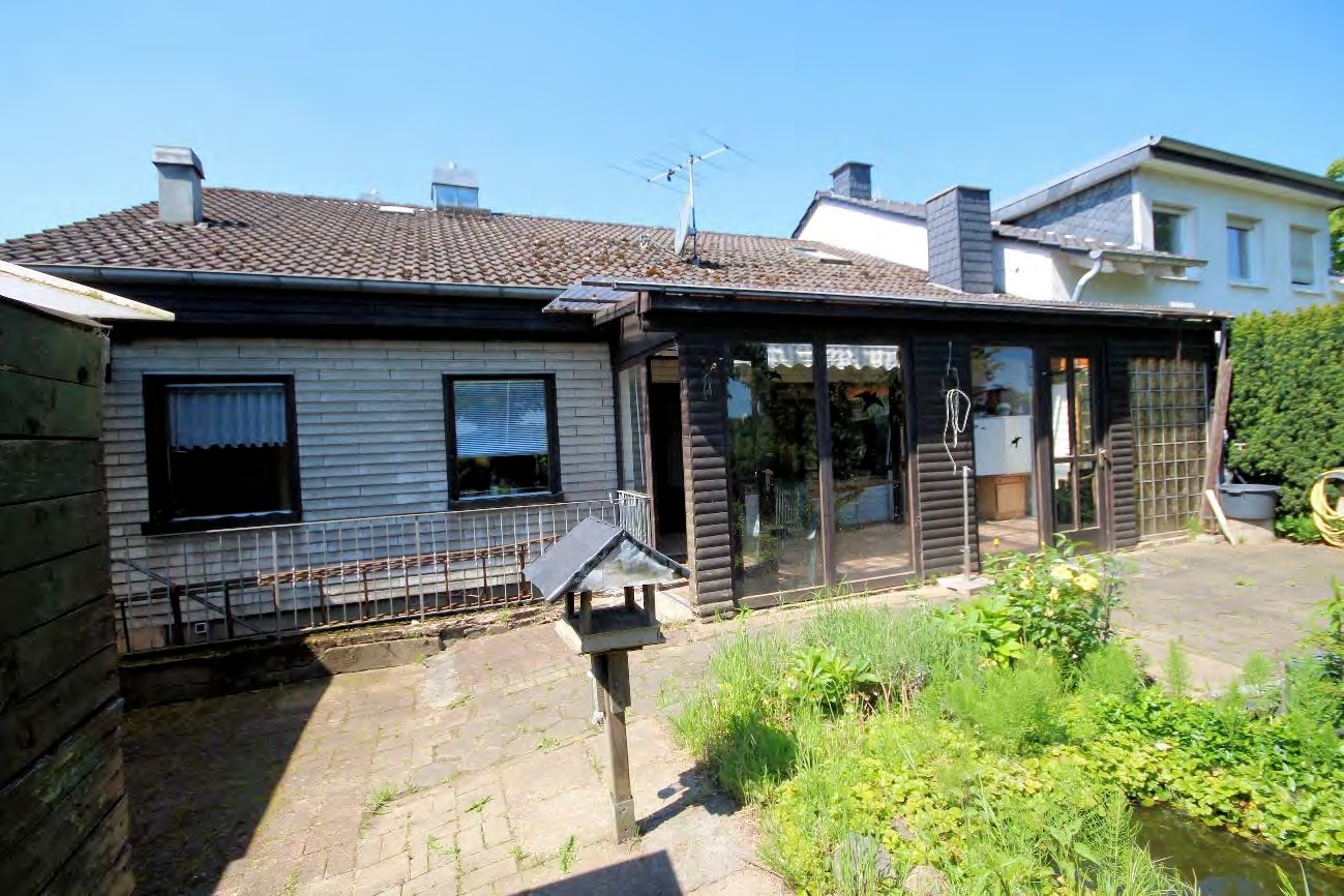 Foto 27 von 53 — Garage, Eigentumswohnung (ab 5 Zimmer), Wohnungseigentum in einem Einfamilienhaus