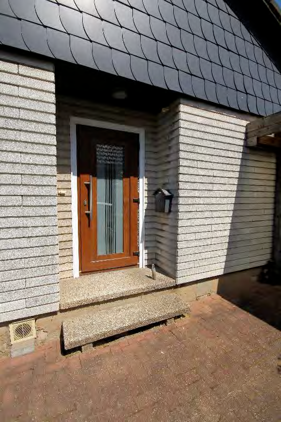 Foto 31 von 53 — Garage, Eigentumswohnung (ab 5 Zimmer), Wohnungseigentum in einem Einfamilienhaus