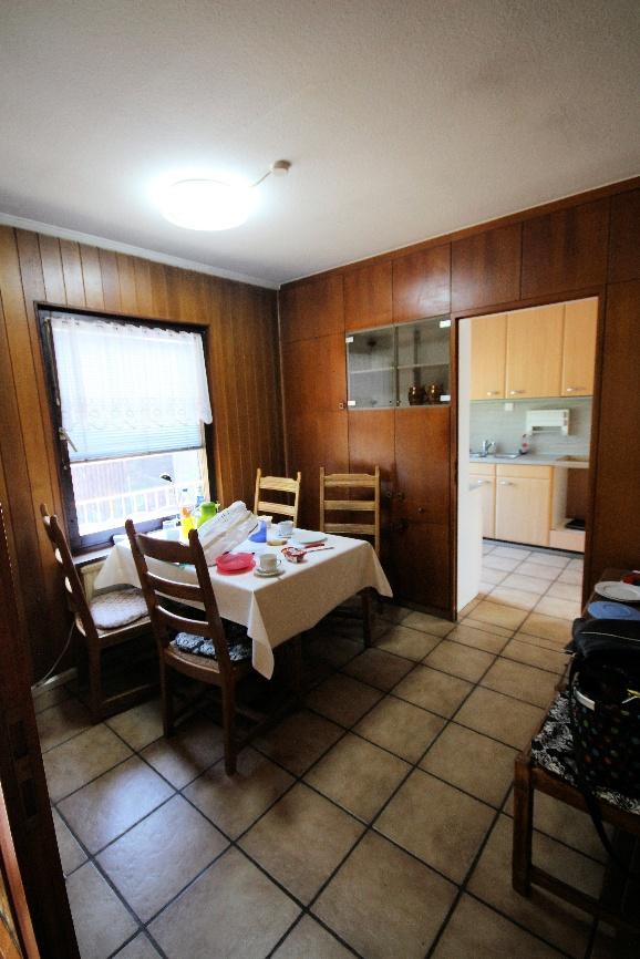 Foto 48 von 53 — Garage, Eigentumswohnung (ab 5 Zimmer), Wohnungseigentum in einem Einfamilienhaus