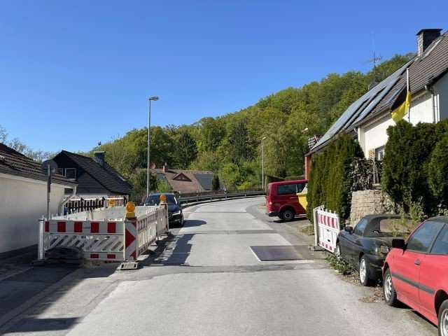 Foto 14 von 15 — gewerblich genutztes Grundstück, Mehrfamilienhaus