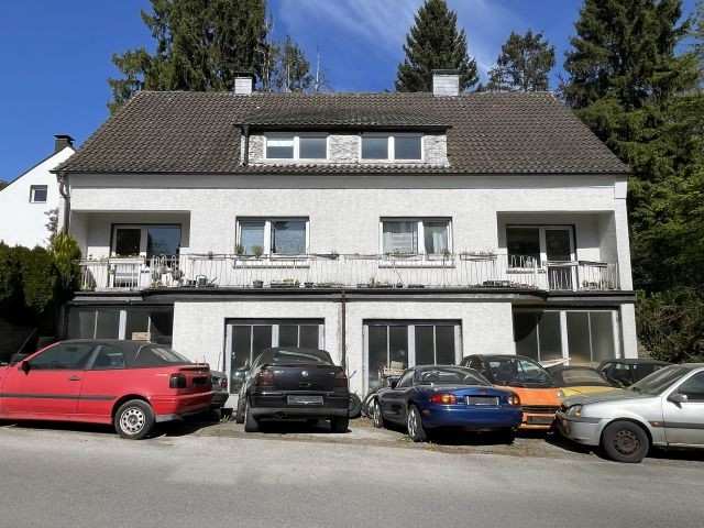 Foto 2 von 15 — gewerblich genutztes Grundstück, Mehrfamilienhaus