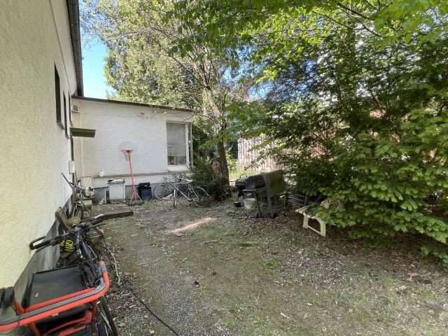 Foto 11 von 15 — gewerblich genutztes Grundstück, Mehrfamilienhaus