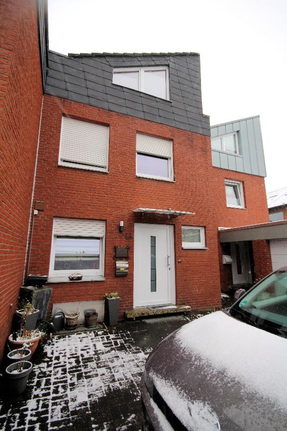 Foto 5 von 5 — Garage, Eigentumswohnung (ab 5 Zimmer), Reihenmittelhaus mit als Wohnungseigentum